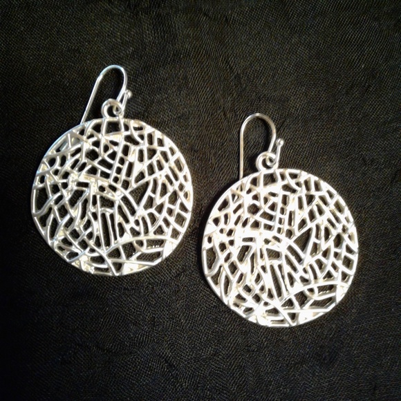 🎉HP🎉  EARRING ORGANIZER with earrings - Picture 3 of 4